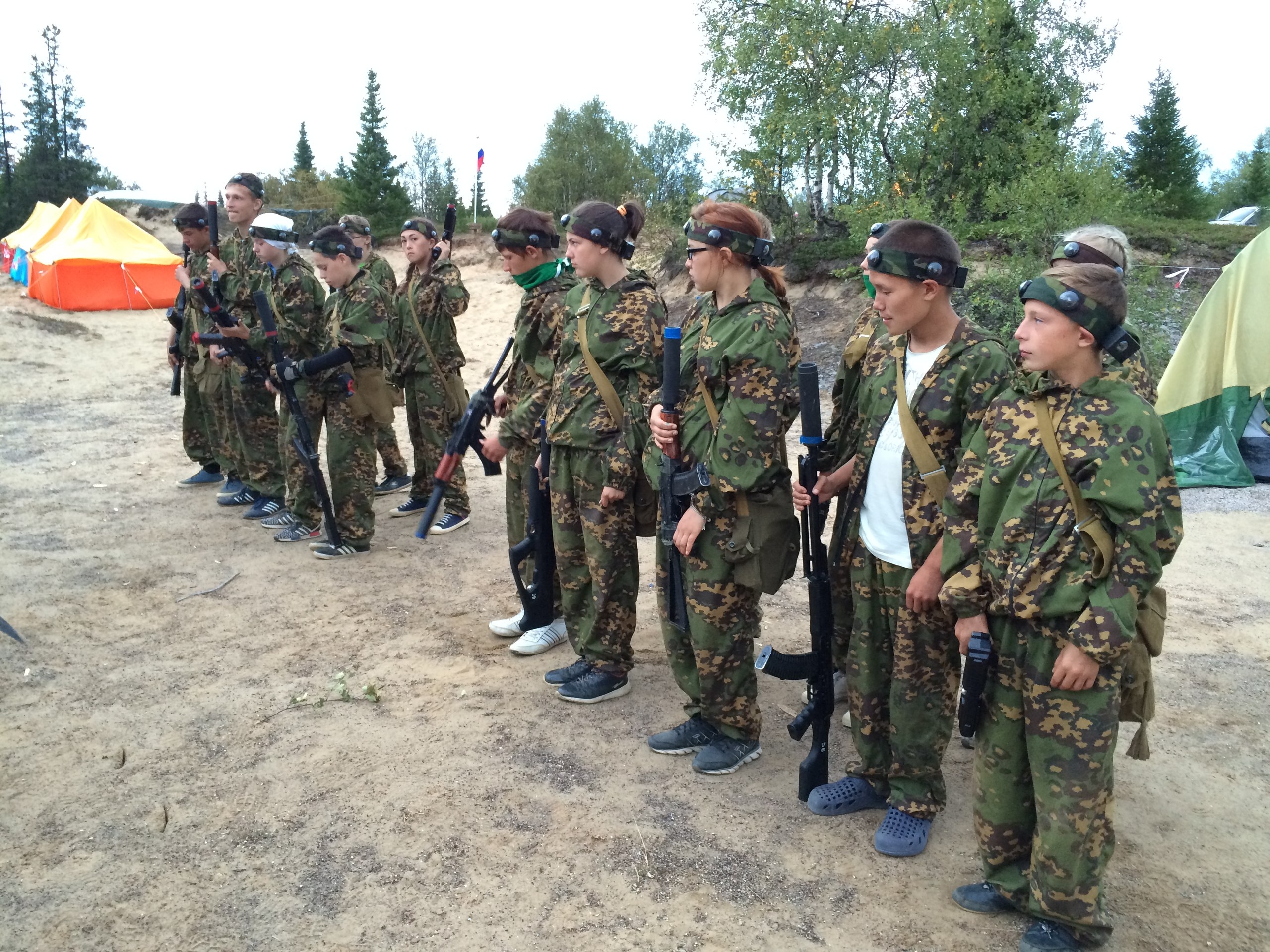 25 юнармейцев Ненецкого округа прошли курс начальной военной подготовки