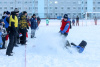 В НАО сыграли футбольный матч в валенках на снегу с российскими футболистами Сычёвым и Билялетдиновым