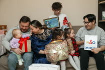 Жители НАО могут поддержать семью Апициных на Всероссийском конкурсе
